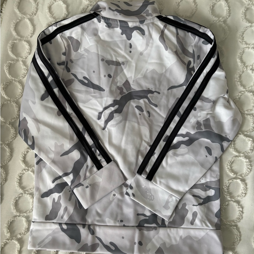 Adidas White and Gray Jacket - Picture 5 of 5